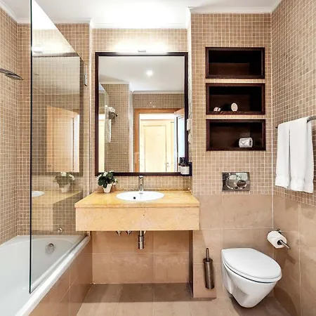 Apartman Luxury & Spacious 3 Bedroom With Pool, Victoria Residences,