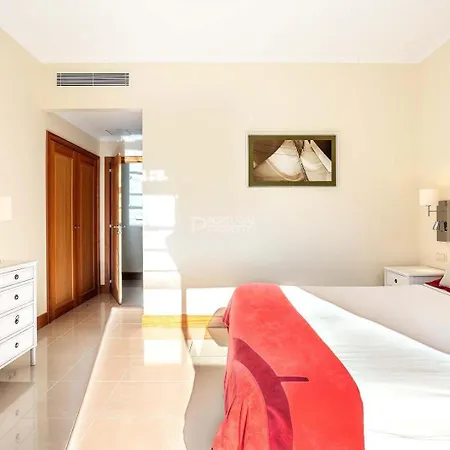 Luxury & Spacious 3 Bedroom With Pool, Victoria Residences, Vilamoura